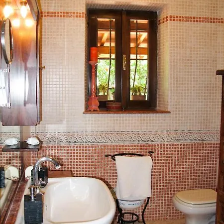 Villa Capo Corso By Interhome Corsanico-Bargecchia