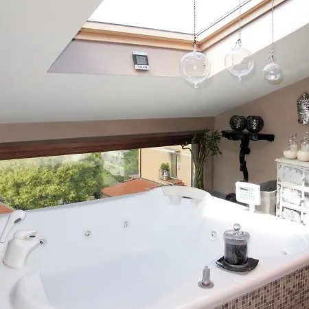 Villa Capo Corso By Interhome Corsanico-Bargecchia